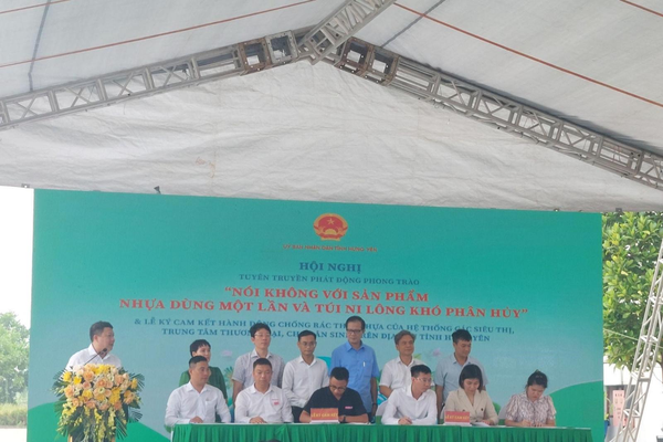 Stahaus hưởng ứng phong trào: "Nói không với sản phẩm nhựa dùng một lần và túi ni lông khó phân hủy"
